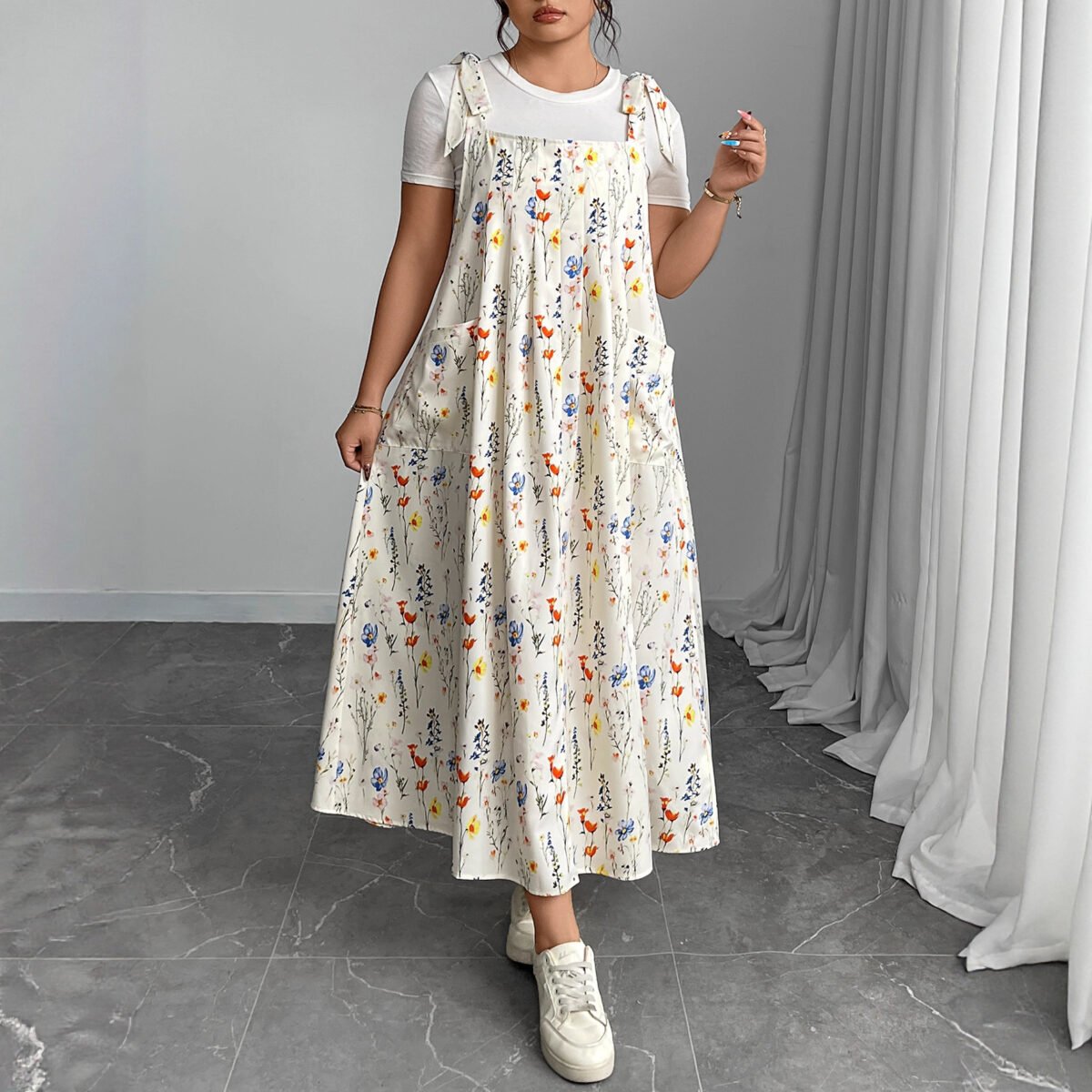 Plus Size Elegant Maxi Dress With Relaxed Fit